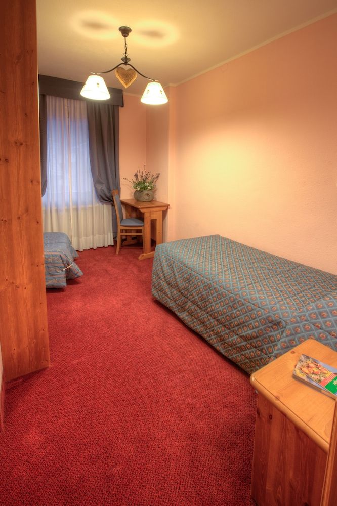 Standard Triple Room, Mountain View