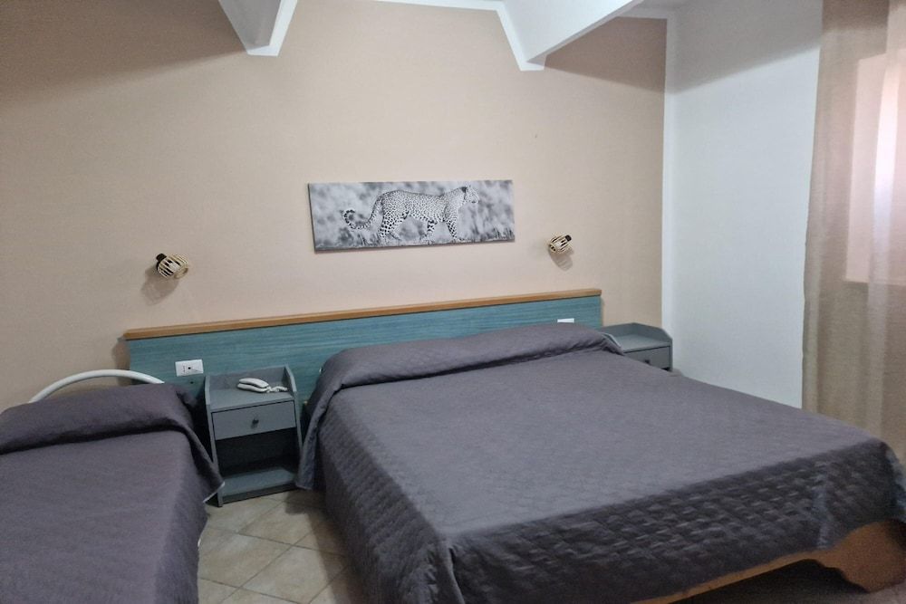 Hotel Martini Triple Room 3