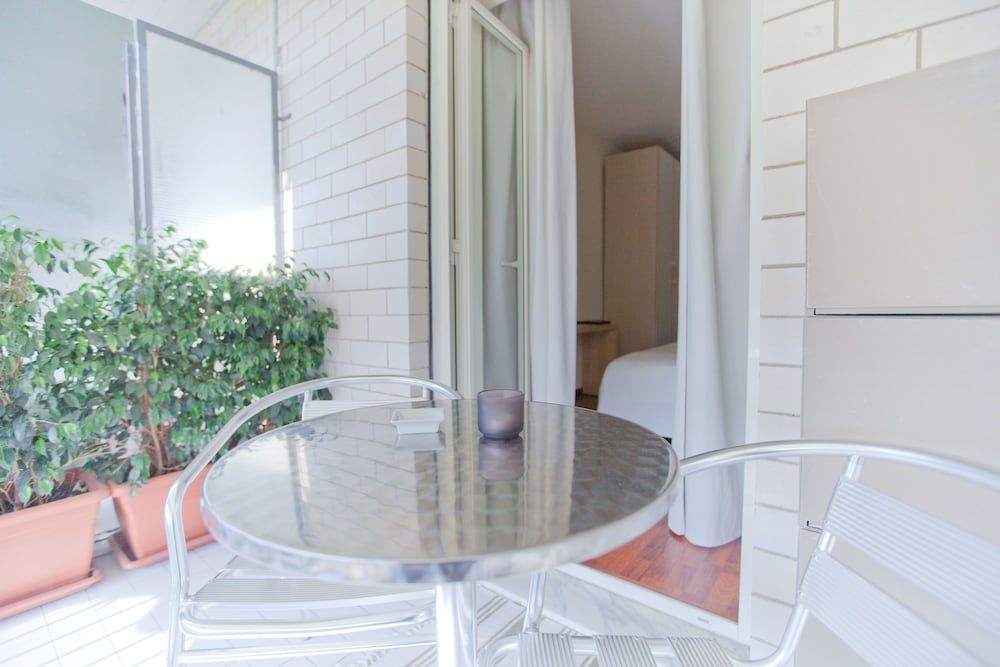 Rooms Rent Vesuvio B&B Comfort Double Room, Shared Bathroom 5