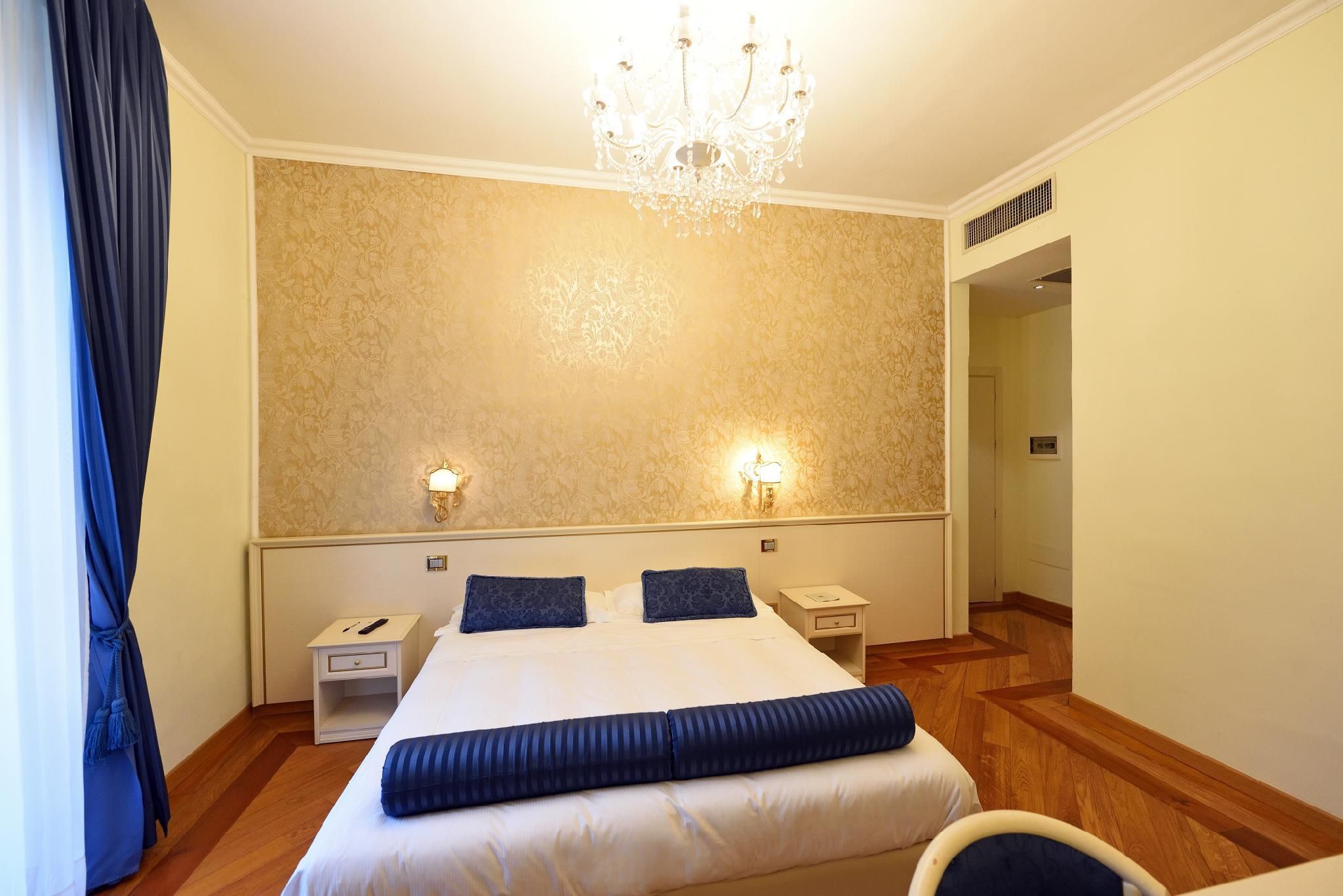 Superior Room (2 Adults)