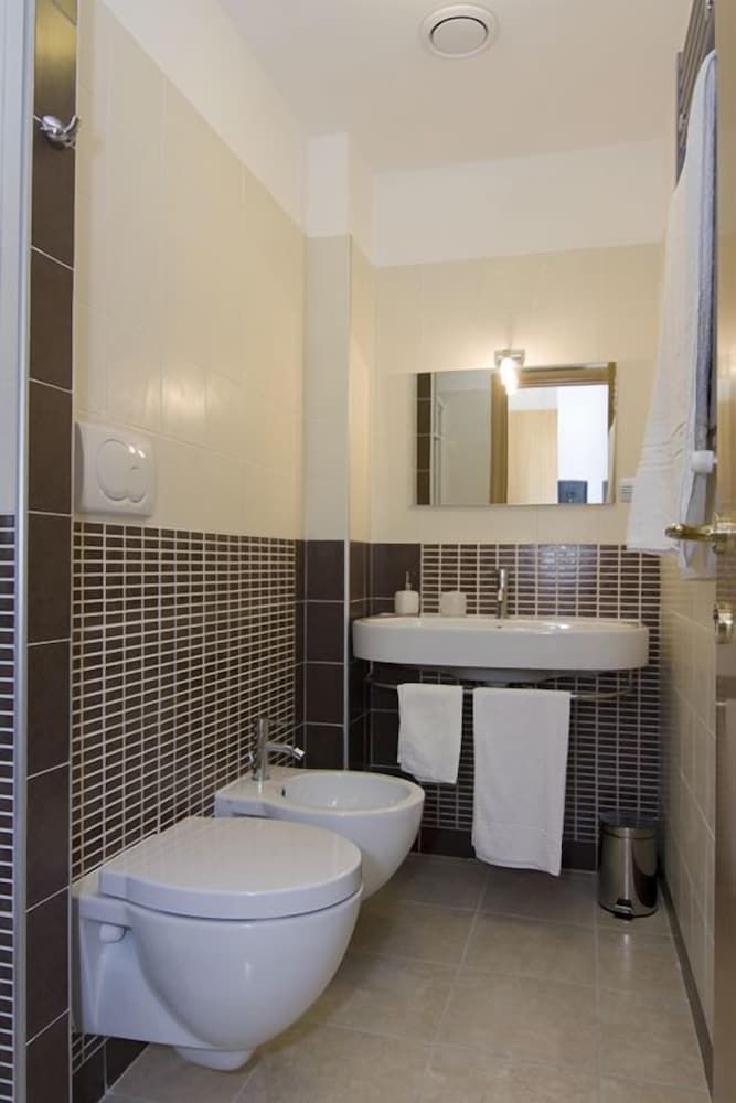 Pangea Double Room 9