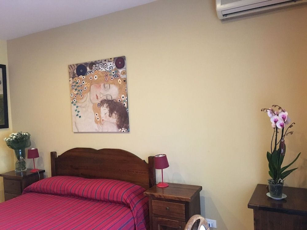 Perseo B&B Double Room, 1 Queen Bed, Private Bathroom 7