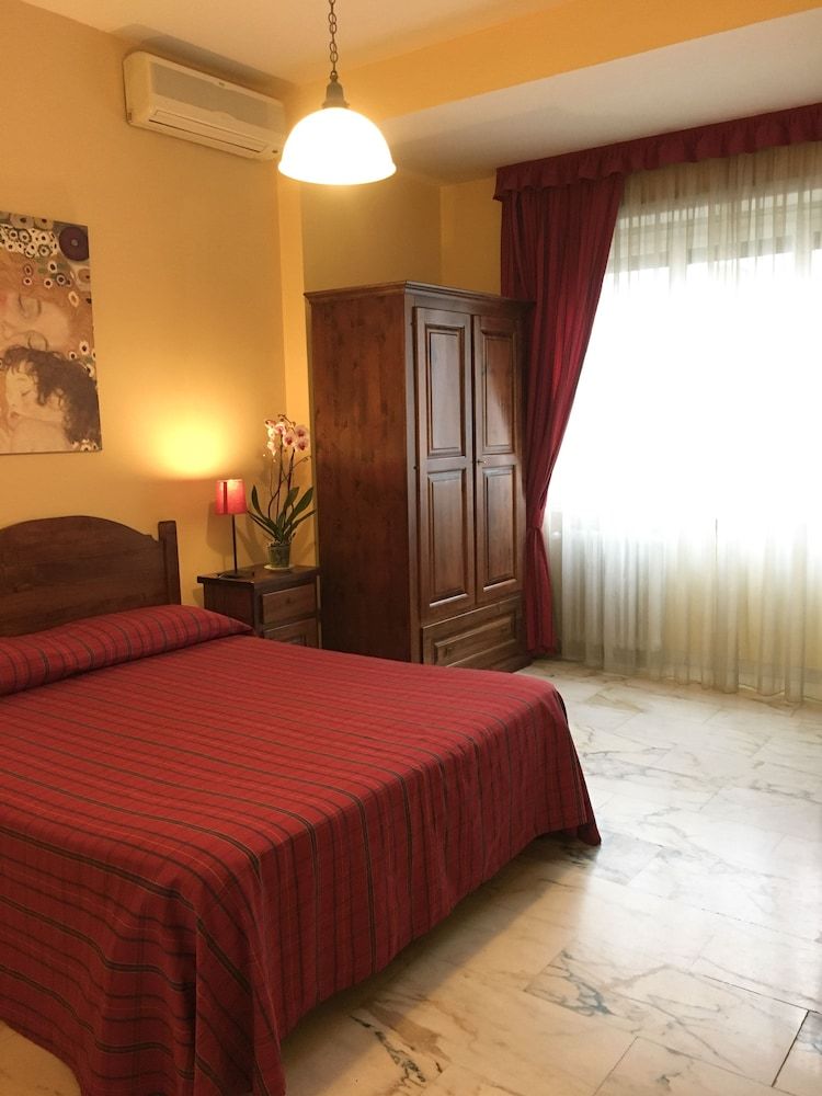 Perseo B&B Double Room, 1 Queen Bed, Private Bathroom 13