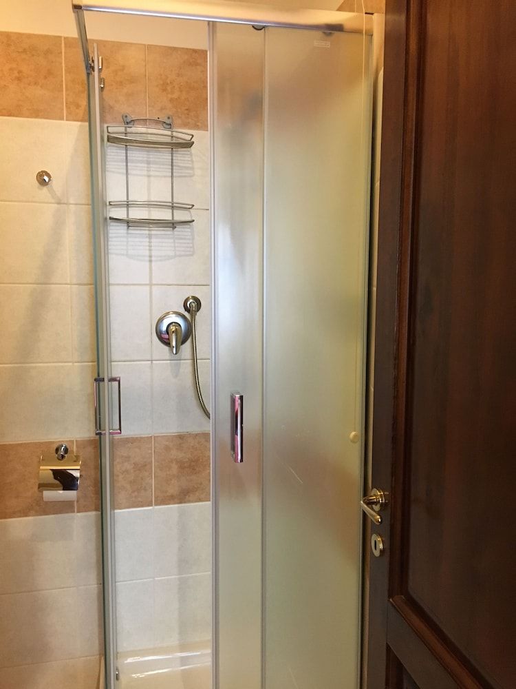 Perseo B&B Triple Room, Multiple Beds, Private Bathroom 11