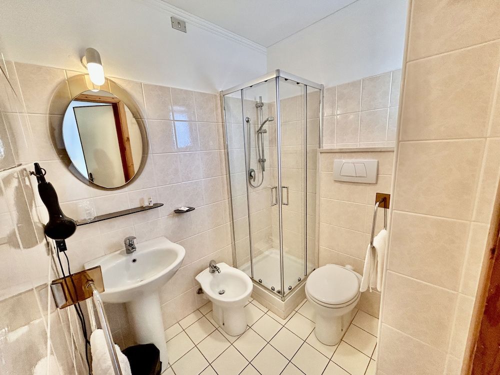 Hotel La Vetta Europa Classic Triple Room 8