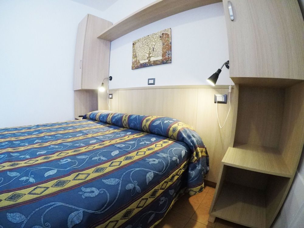 Hotel La Vetta Europa Classic Triple Room 4