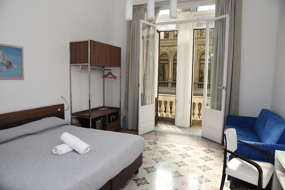 Maison Toledo 210 Superior Room 12