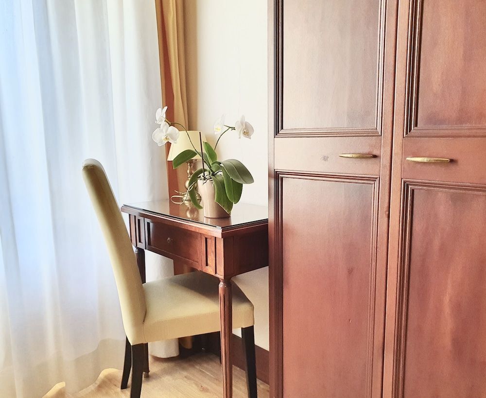 Hotel Aurora Economy Double Room Single Use 6