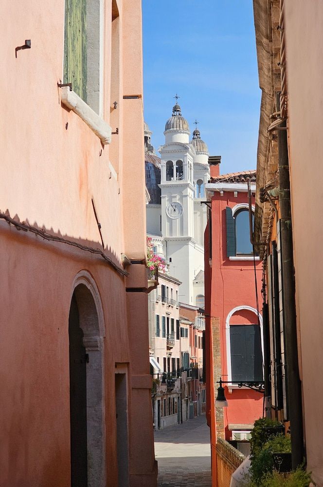 undefined Ca' Messner 5 Leoni 5