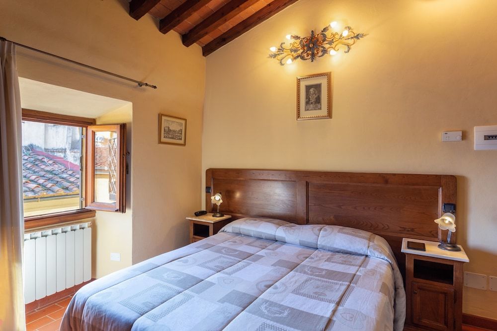 undefined Palazzo Graziani 8