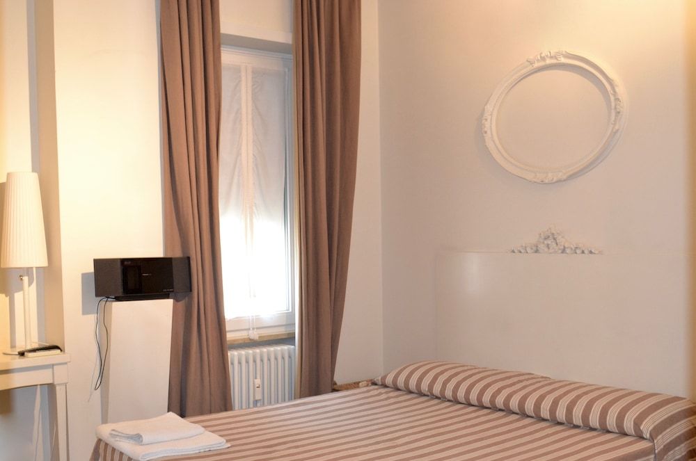 Nina Casetta de Trastevere Double Room, 1 Bedroom 2