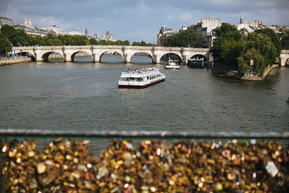 undefined Dauphine Saint Germain Hotel 9