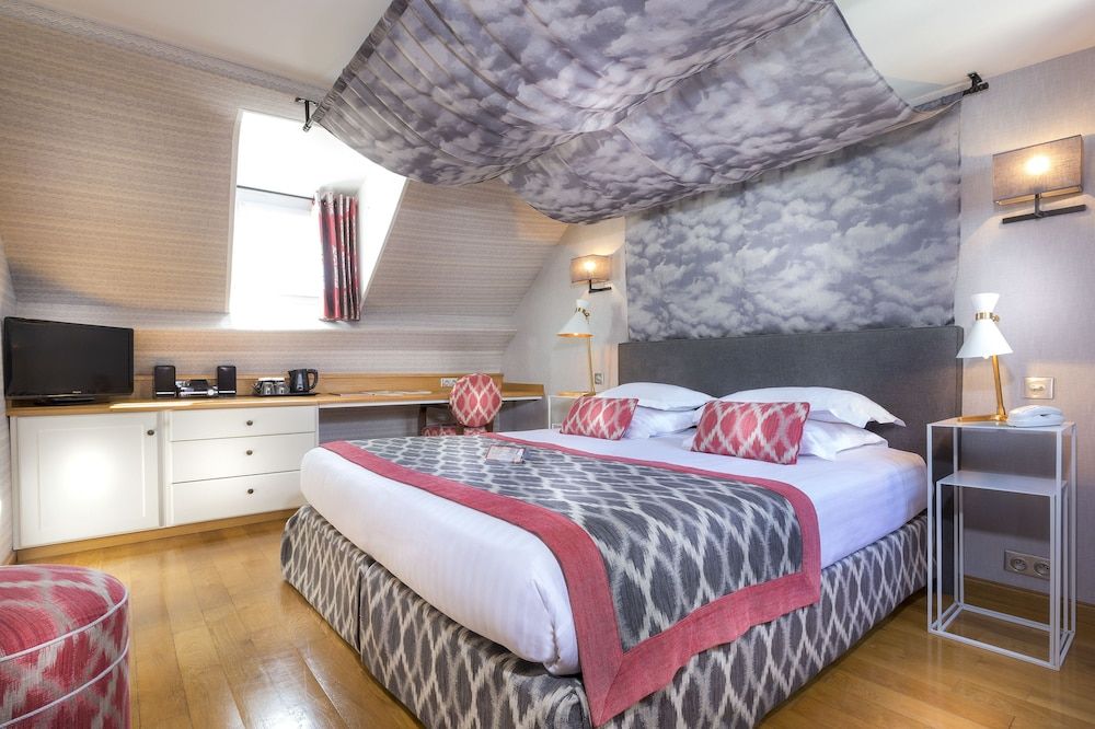 undefined Dauphine Saint Germain Hotel 4