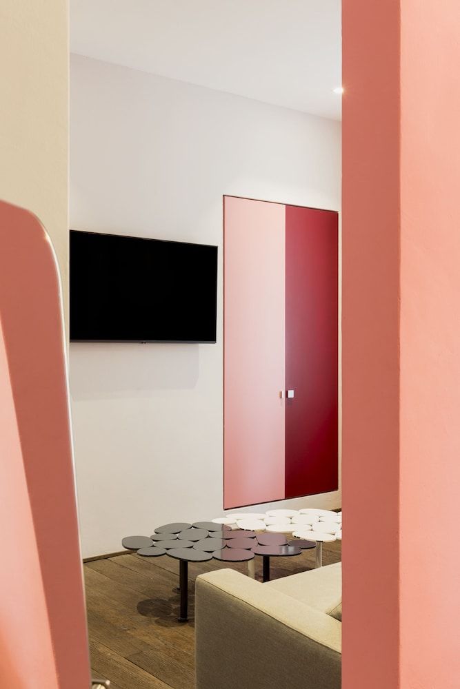 undefined Palazzo Segreti 9