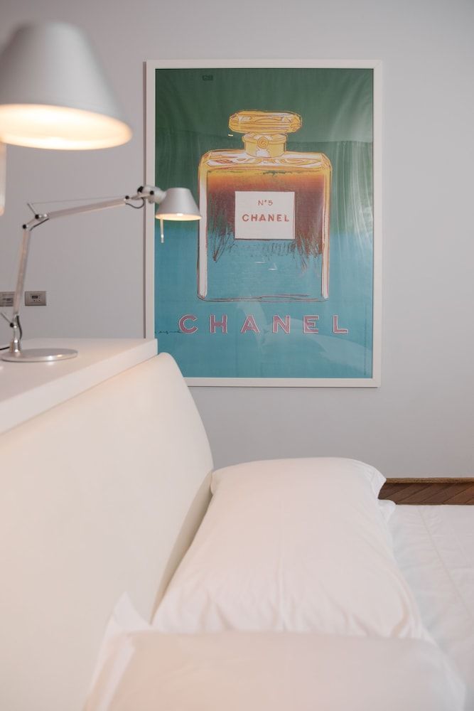 Palazzo Segreti Deluxe Double Room, City View 2