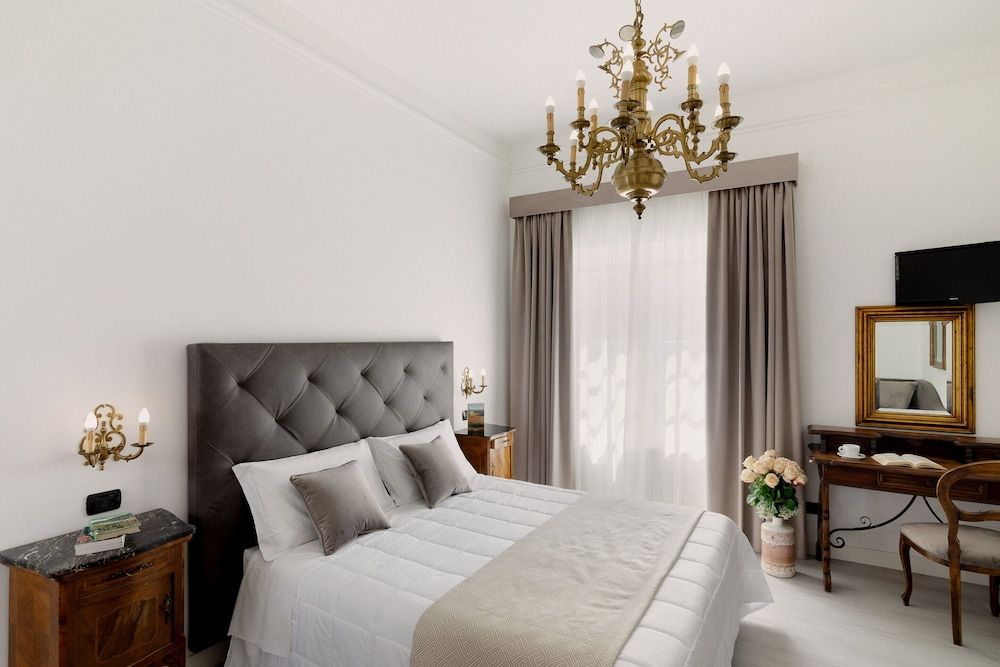 Hotel Berna
