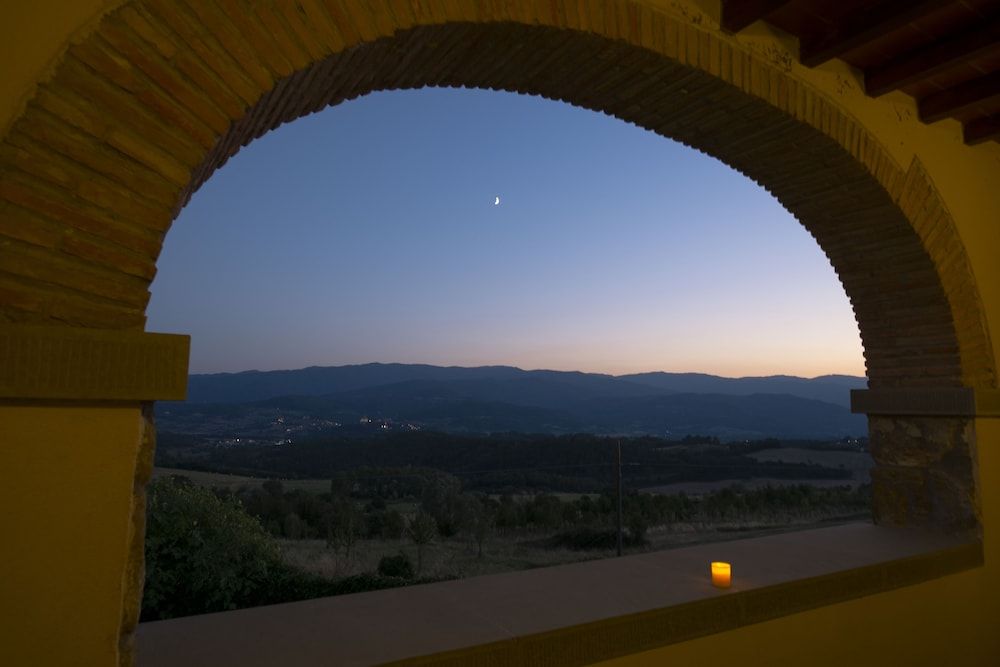 Romantic Apartment, 1 Bedroom, Balcony, Garden Area