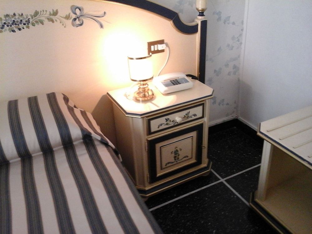 Hotel Morchio Mhotelsgroup Double Room 6