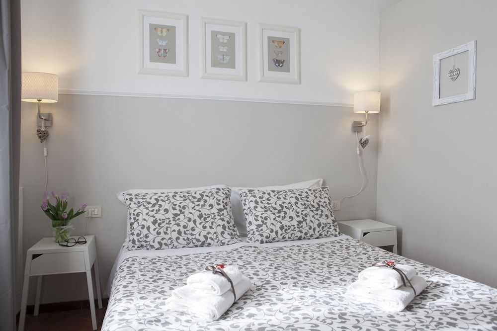 Piccarda Bed and Breakfast Double or Twin Room, Ensuite 4