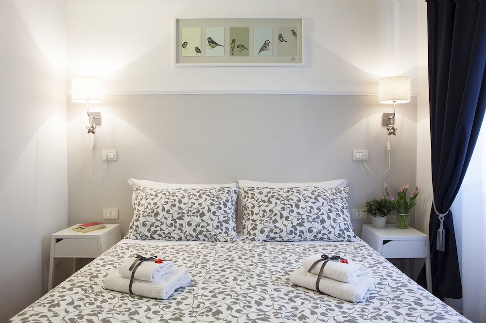 Piccarda Bed and Breakfast Double or Twin Room, Ensuite 11