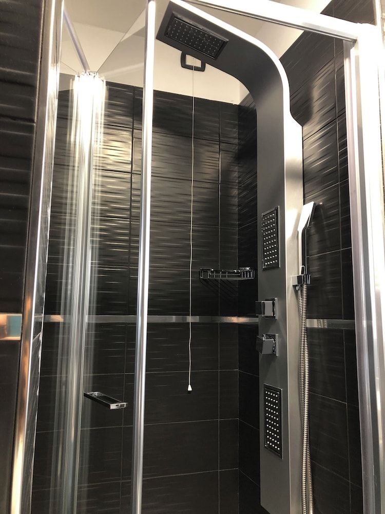 Hotel Gioia Double Room, 2 Twin Beds 7