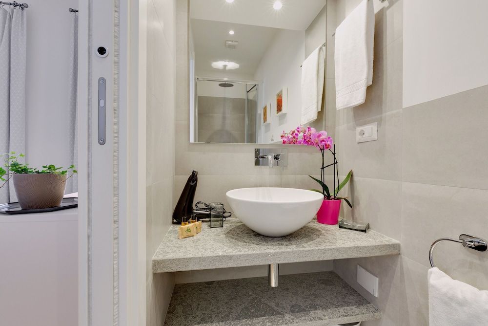 Rome as you feel - Grotta Pinta Apartments Comfort Apartment, 2 Bedrooms, Kitchen (Via di Grotta Pinta, 10 - Int. 11) 8