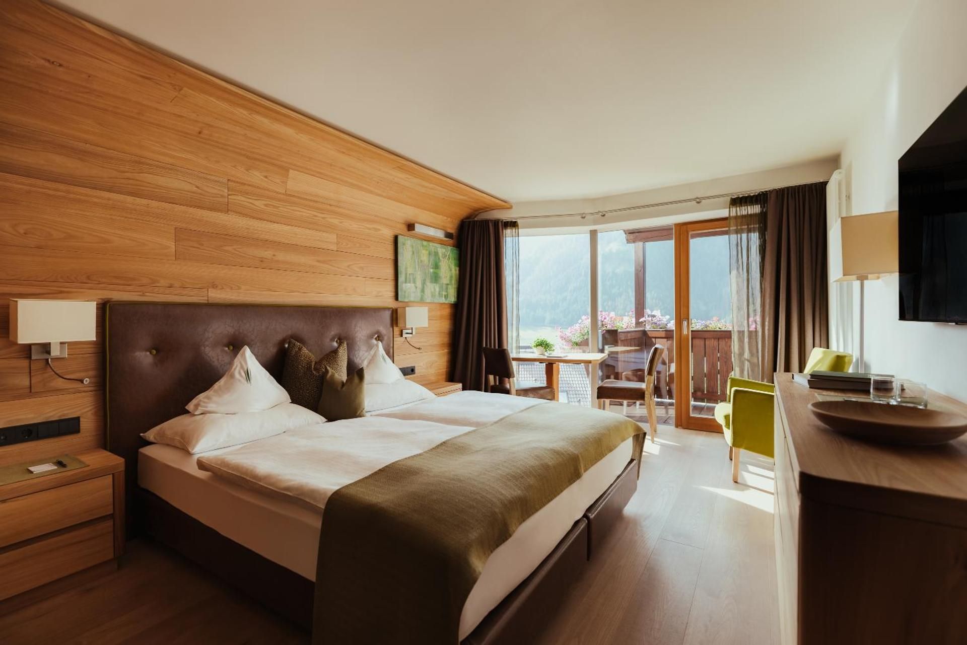 Superior Panorama Double or Twin Room with Balcony