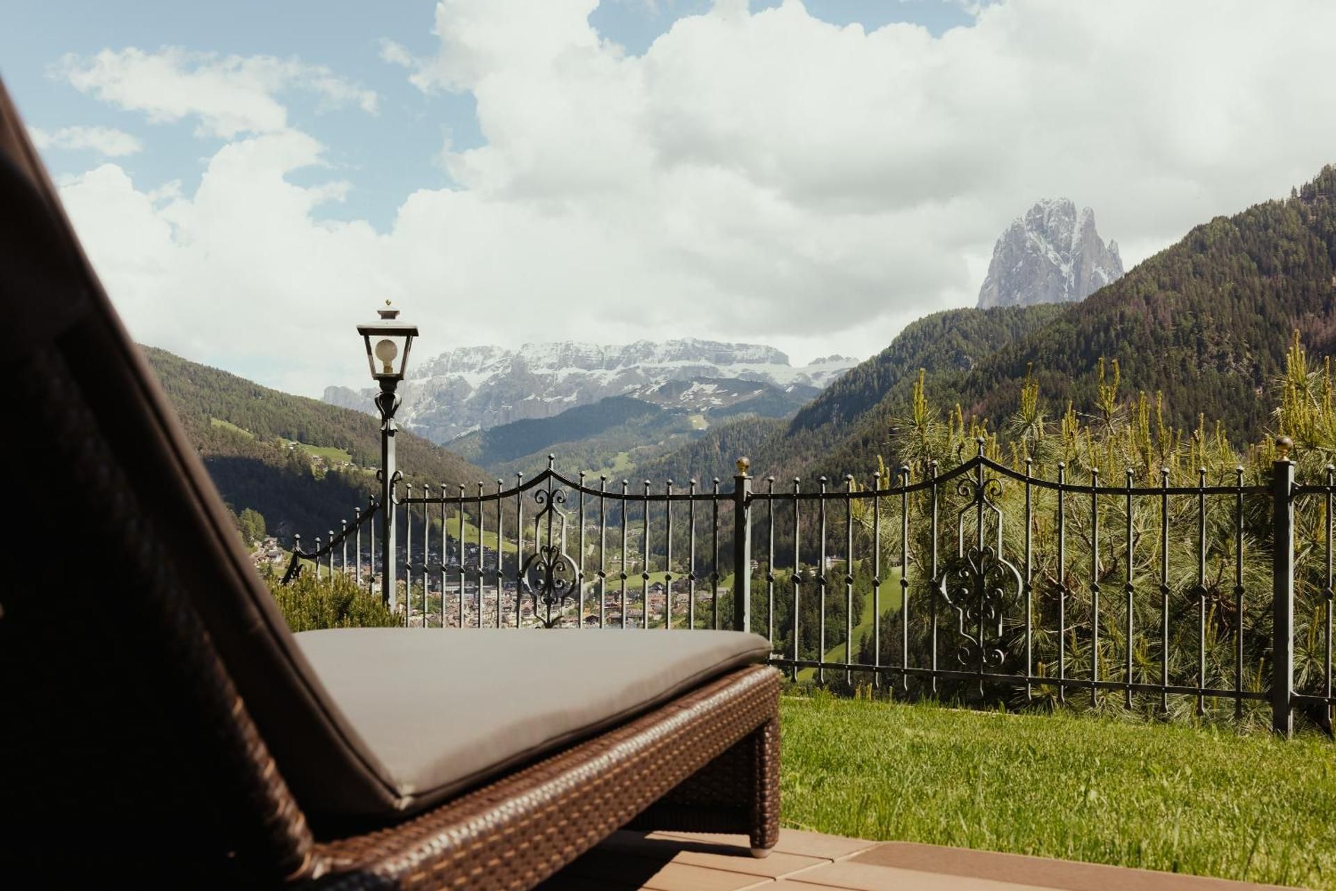 Triple Room with Mountain View