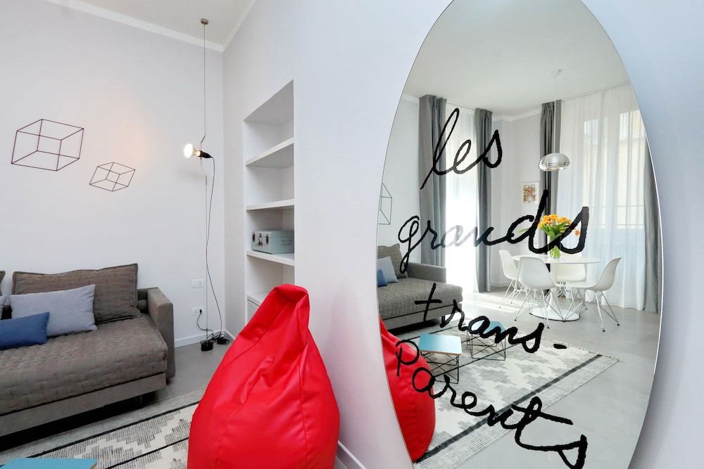 Propaganda Suites Deluxe Townhome 28