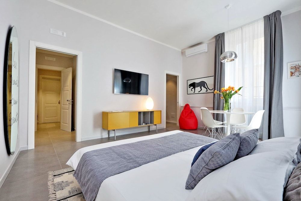 undefined Propaganda Suites 9