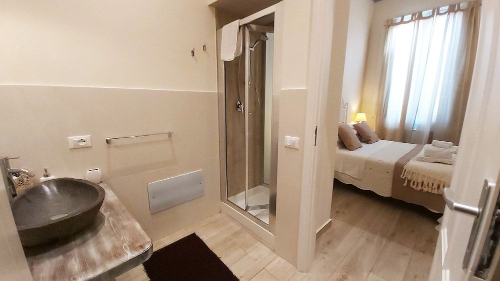 B&B Trapani Granveliero Romantic Double Room 11