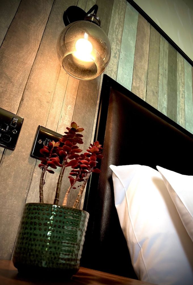 The Blue Boar Inn King Room 30