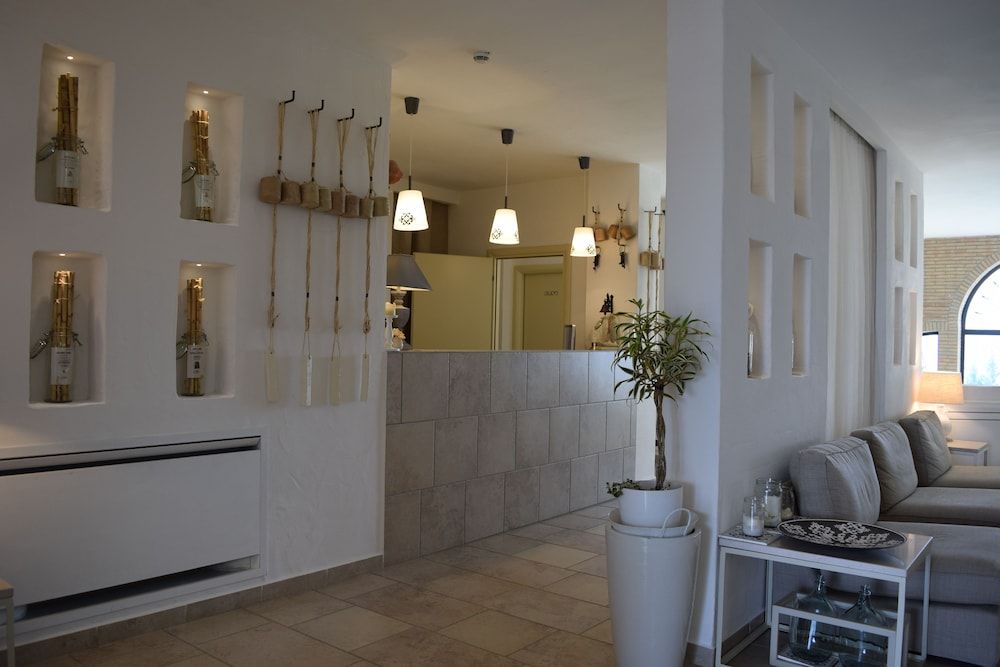 Check-in Check-out Kiosk