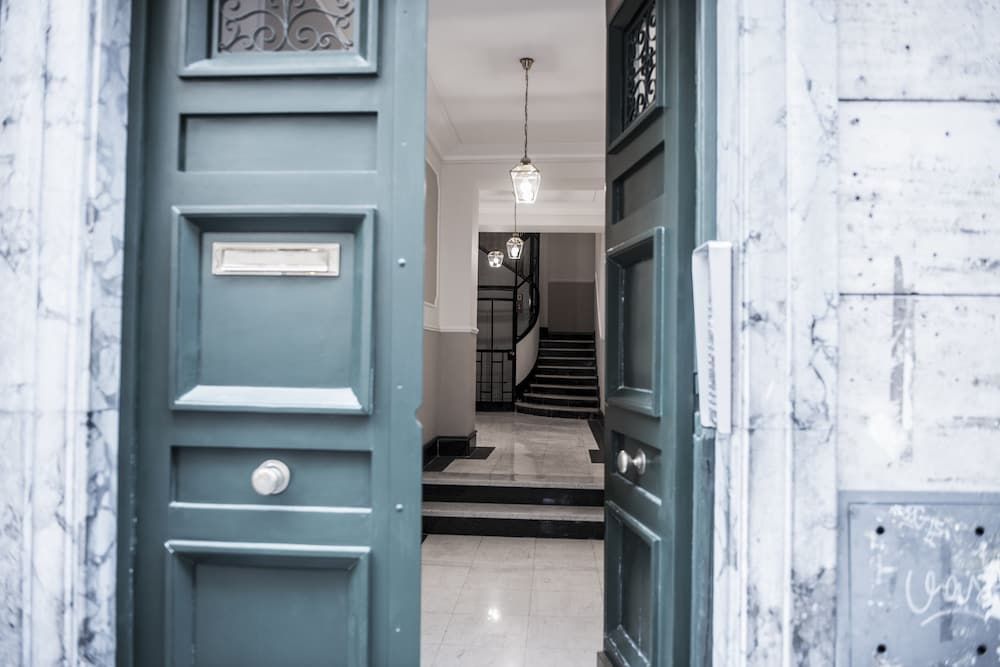 undefined Spagna Boutique 4