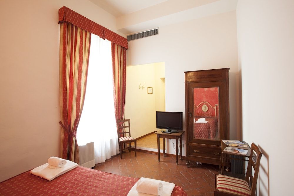 Home in Florence Double Room 15