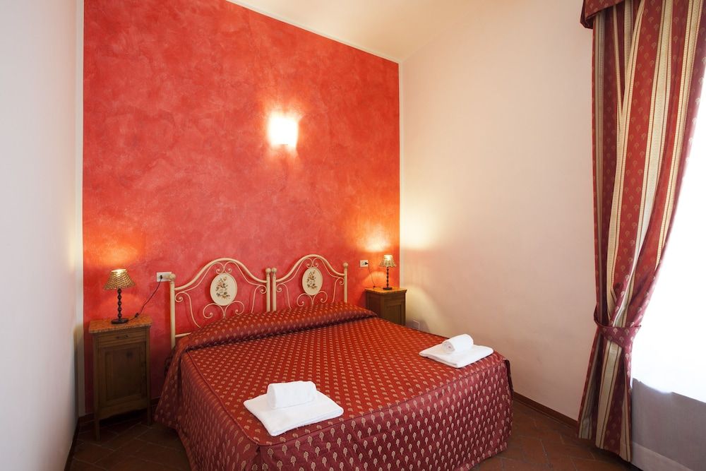 Home in Florence Double Room 16