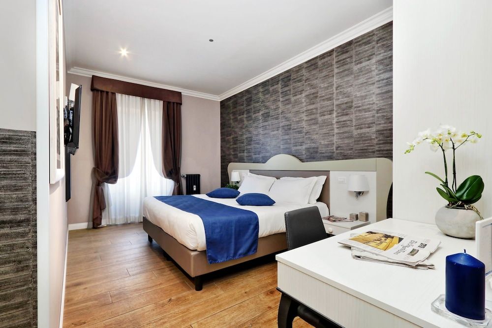 Vico Rooms and Terrace Deluxe Double Room 8