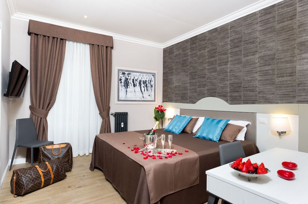 Vico Rooms and Terrace Deluxe Double Room 14