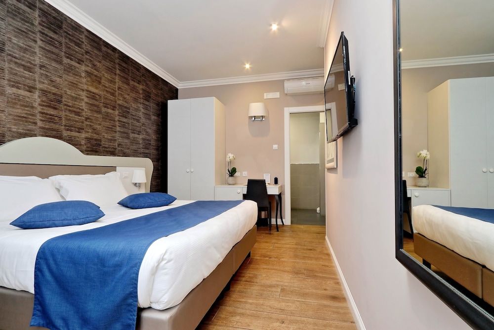 Vico Rooms and Terrace Deluxe Double Room 16