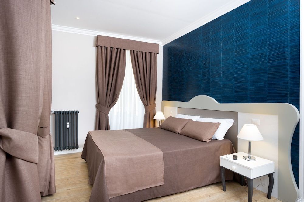 Vico Rooms and Terrace Deluxe Double Room 2