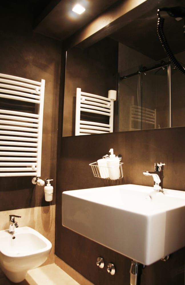 Belledonne Suite & Gallery Comfort Double Room 26