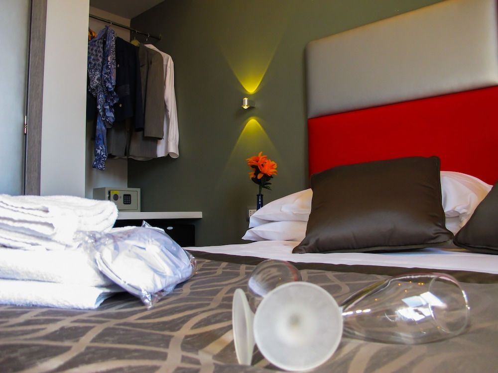 undefined Roma Veneto Relais 3