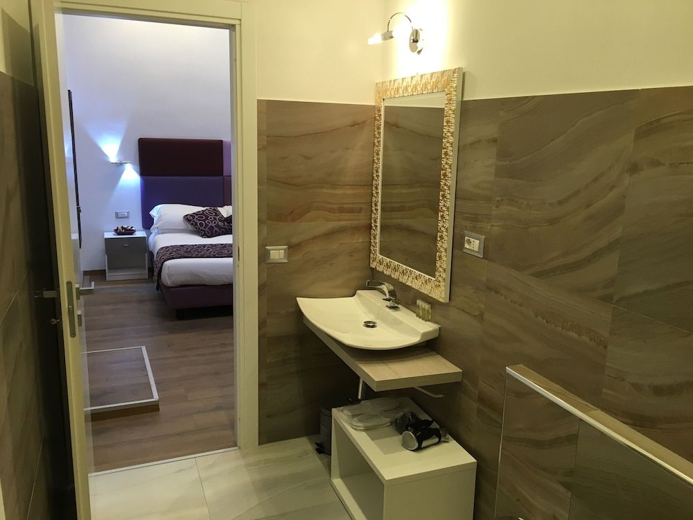 Roma Veneto Relais Superior Room 30