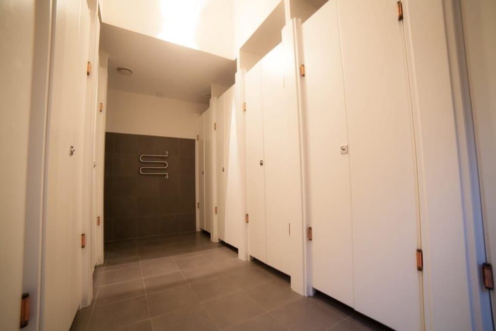 New Generation Hostel Città Studi PREMIUM SHARED Men Dorm 4 People 3