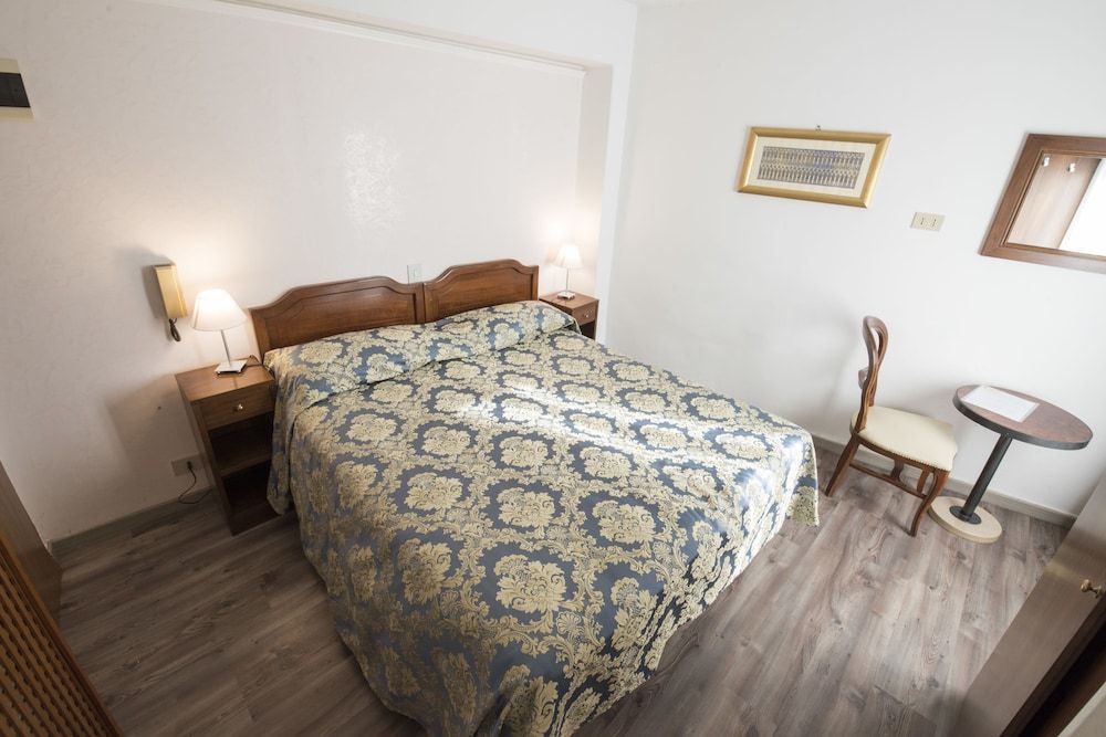 undefined Albergo Casa Peron 2