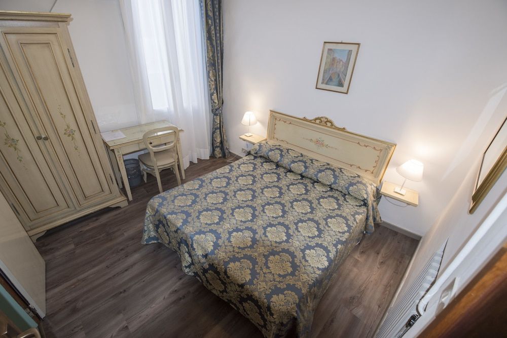undefined Albergo Casa Peron
