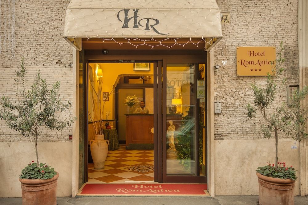 undefined Hotel RomAntica 5