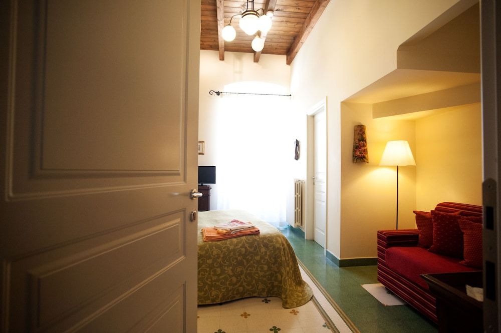 VinsLounge B&B Quadruple Room 25