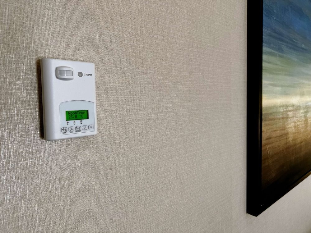 Coast Capri Hotel Room (Coast Premium Two Queens) 5