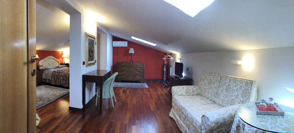 Deluxe Suite, Ensuite